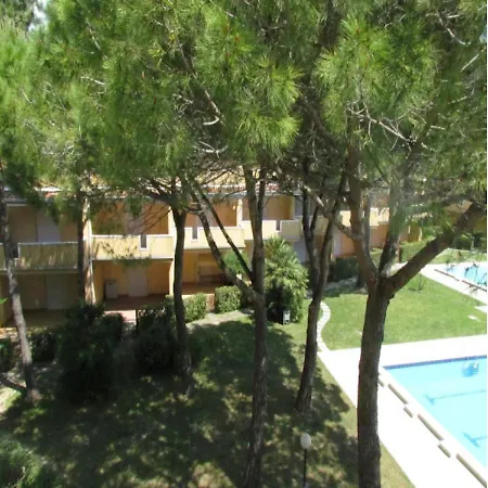 On Two Floors In With Pool - By Beahost Lägenhet Bibione